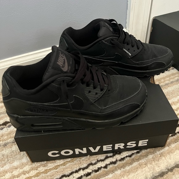 Nike Air Max 90 Triple Black GS - Picture 4 of 9